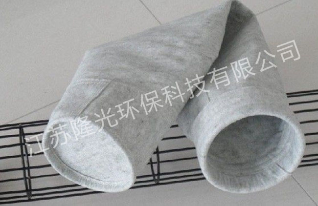 點擊查看:高溫混紡防靜電濾袋的詳細信息